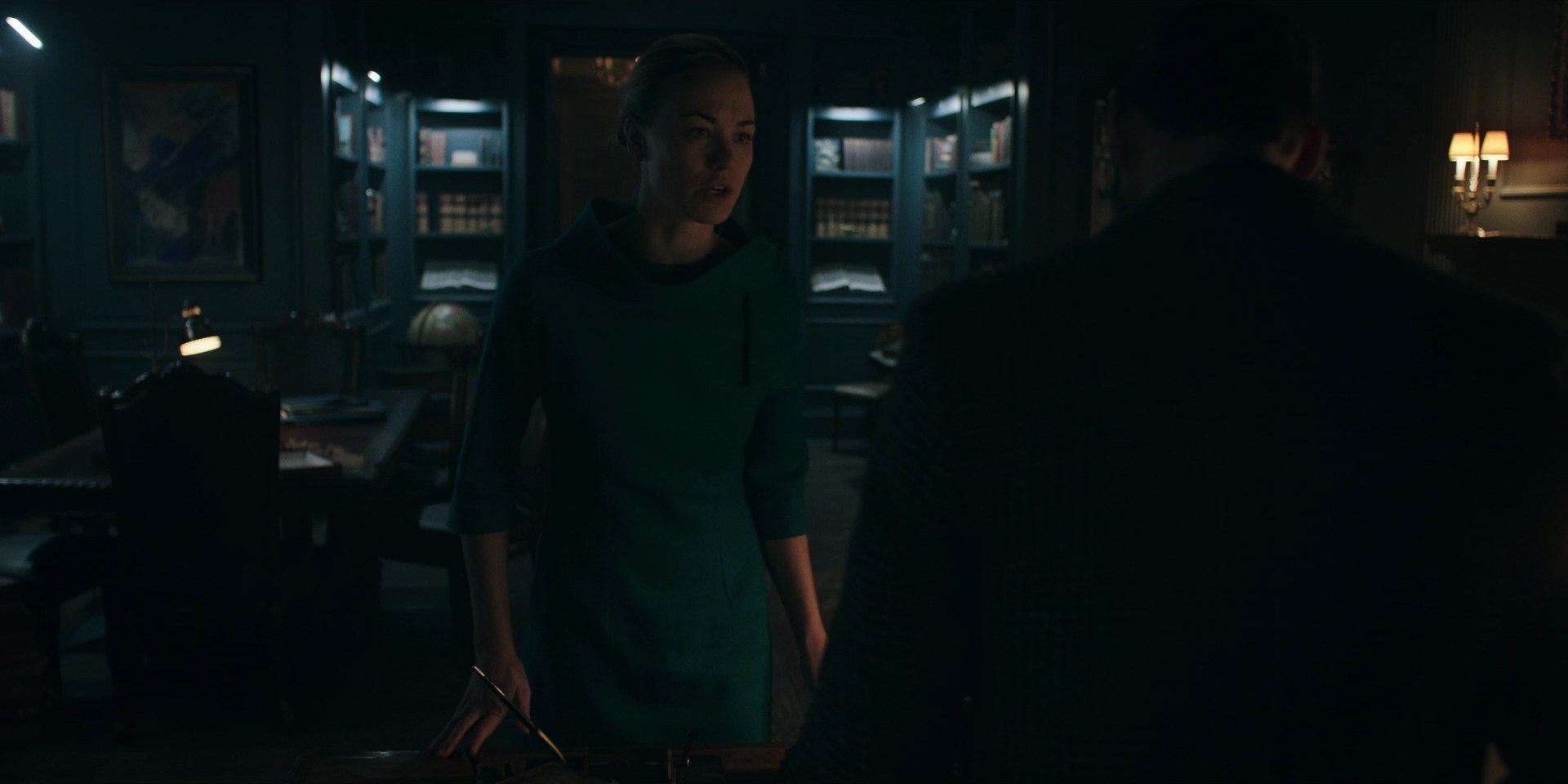 TheHandmaidsTale_1x10_Night_0178.jpg
