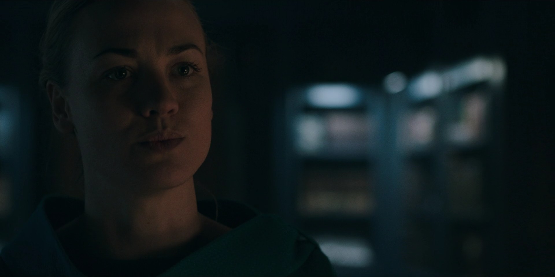 TheHandmaidsTale_1x10_Night_0199.jpg