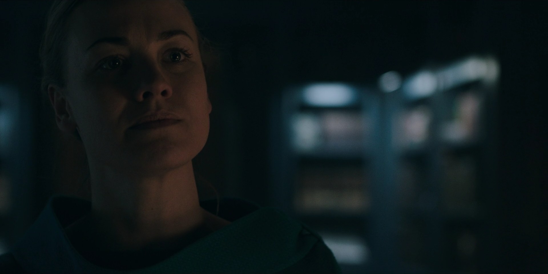 TheHandmaidsTale_1x10_Night_0202.jpg