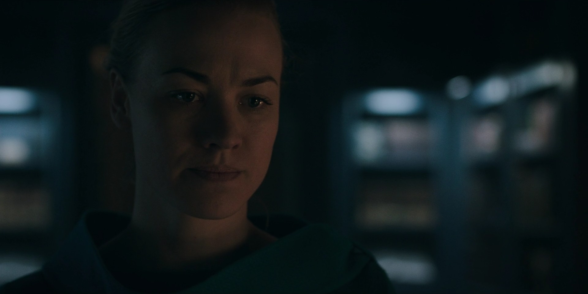 TheHandmaidsTale_1x10_Night_0220.jpg