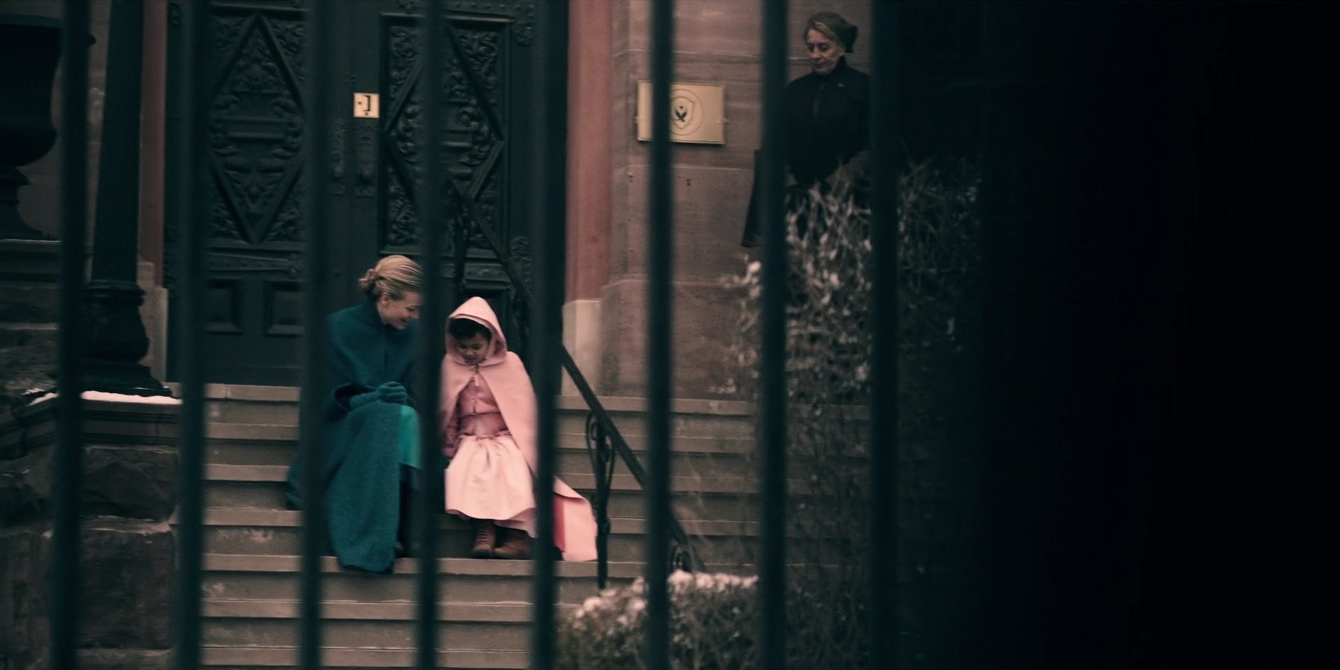 TheHandmaidsTale_1x10_Night_0285.jpg