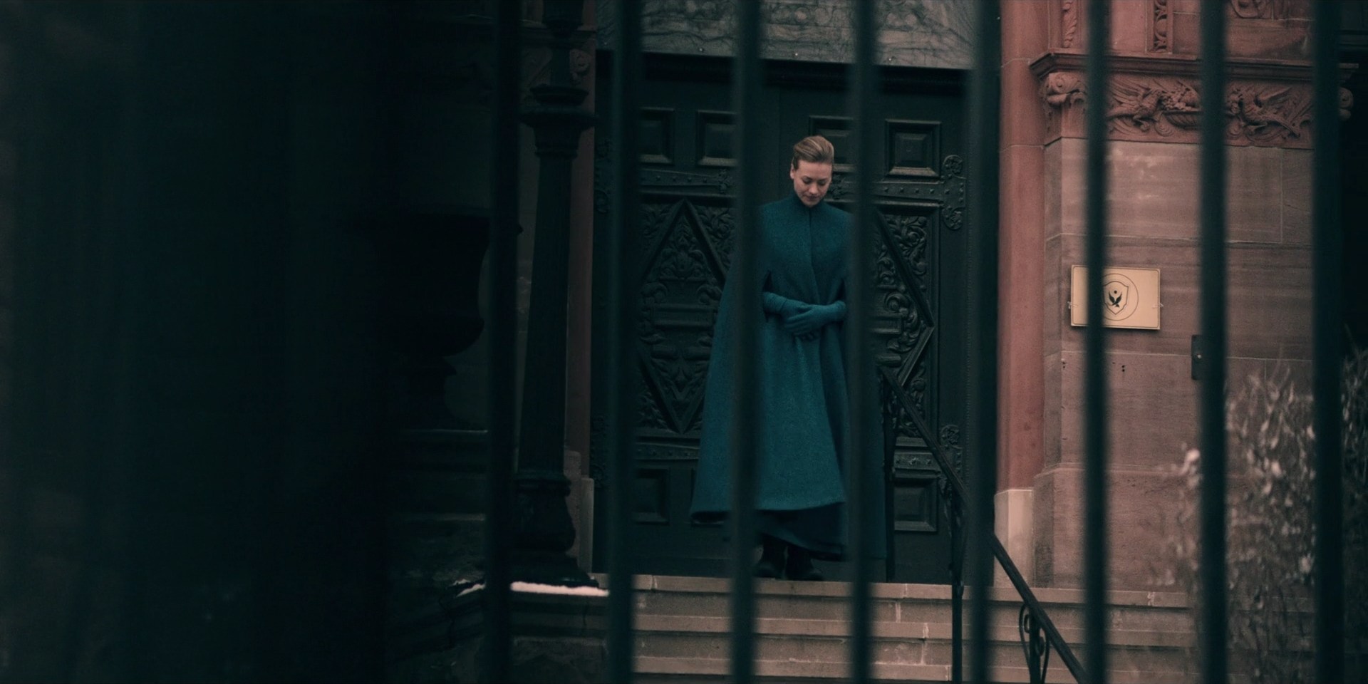 TheHandmaidsTale_1x10_Night_0291.jpg