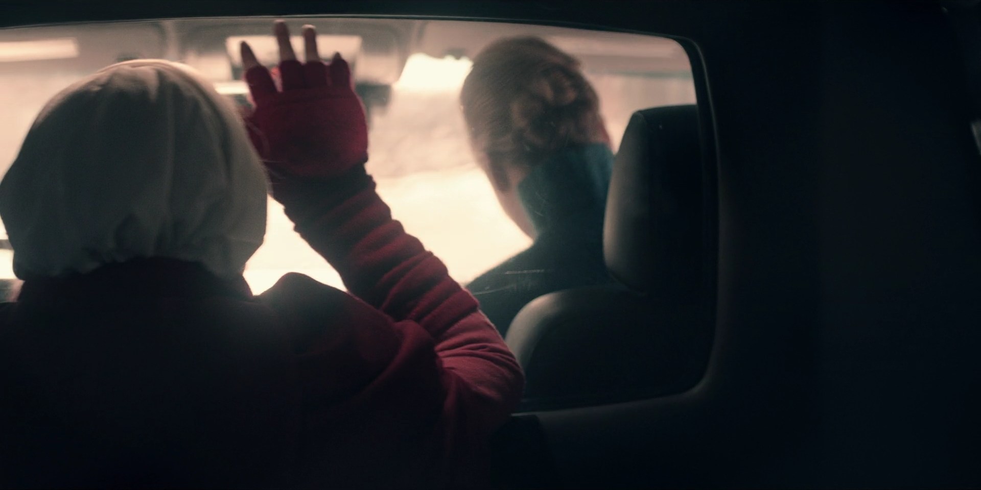TheHandmaidsTale_1x10_Night_0293.jpg