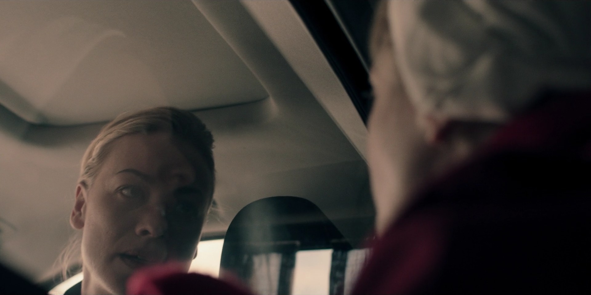 TheHandmaidsTale_1x10_Night_0321.jpg