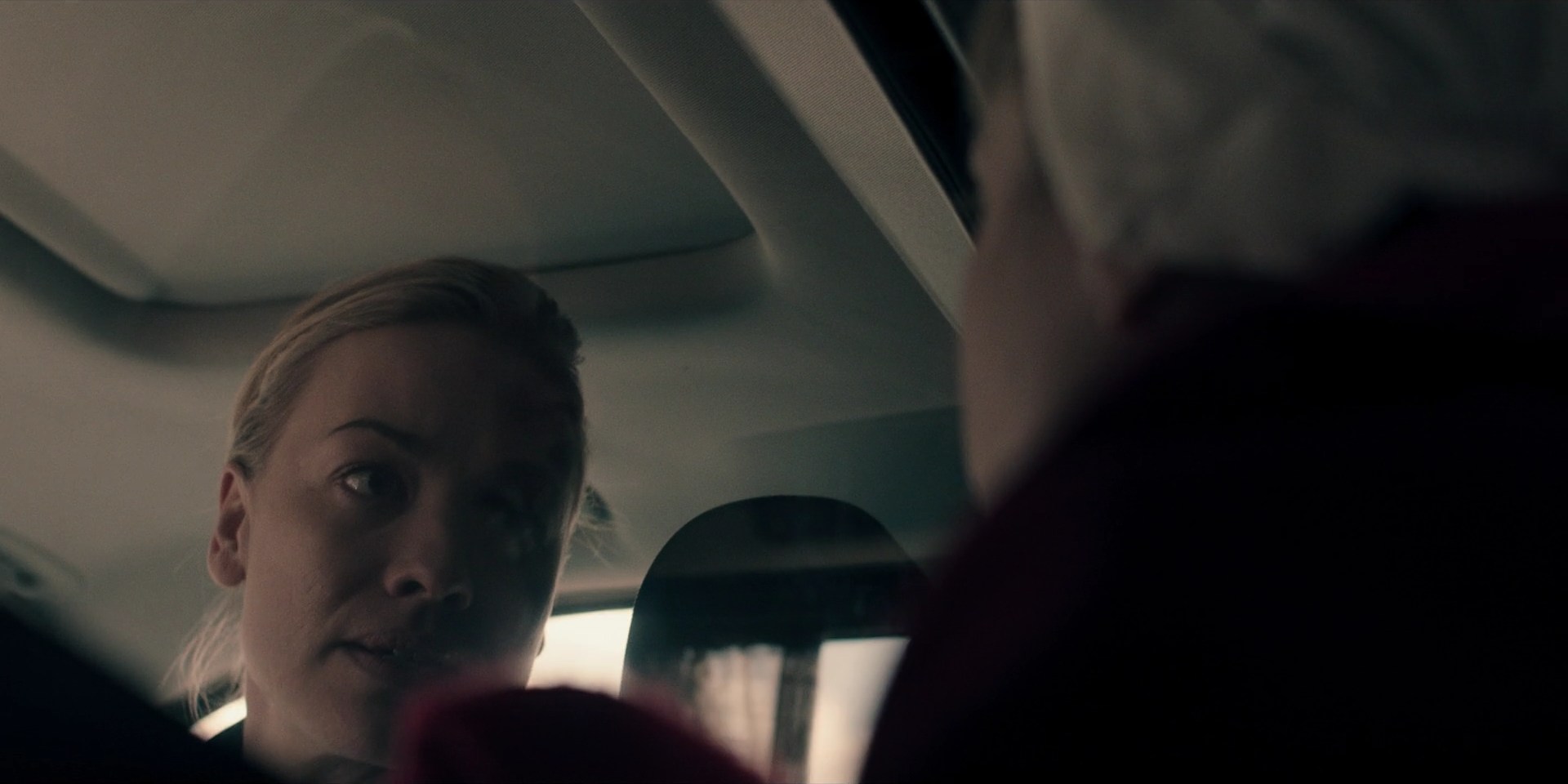 TheHandmaidsTale_1x10_Night_0322.jpg