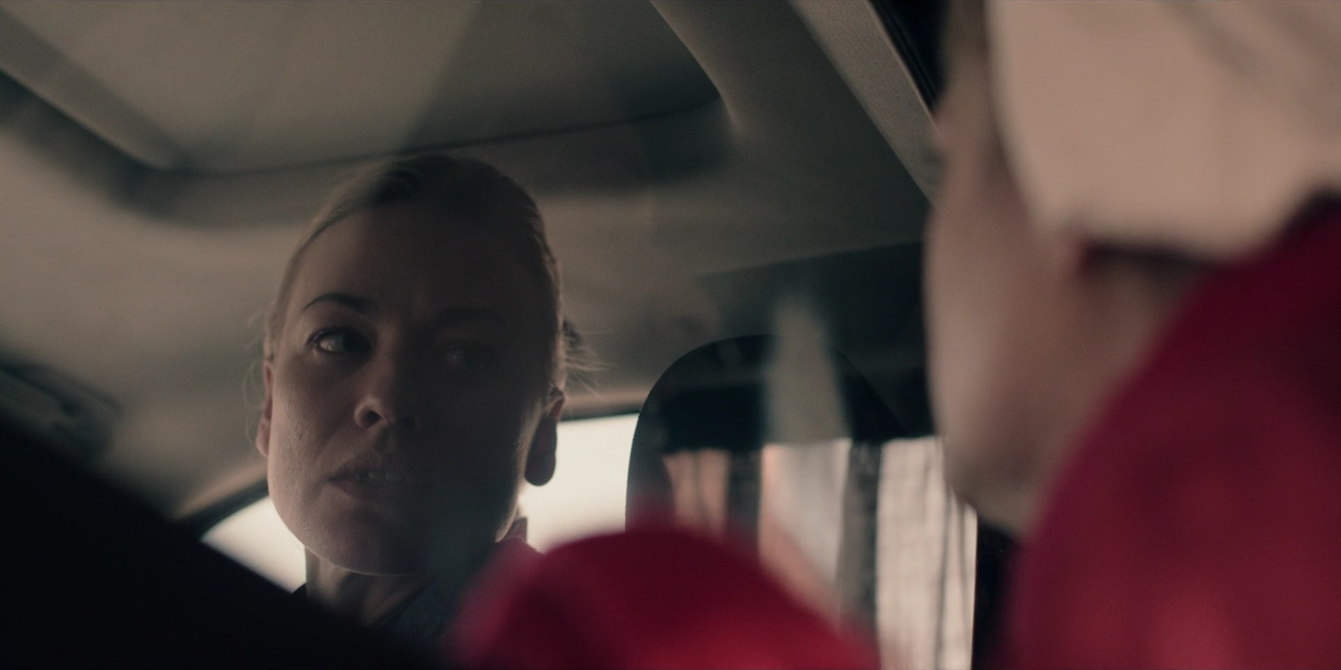 TheHandmaidsTale_1x10_Night_0330.jpg