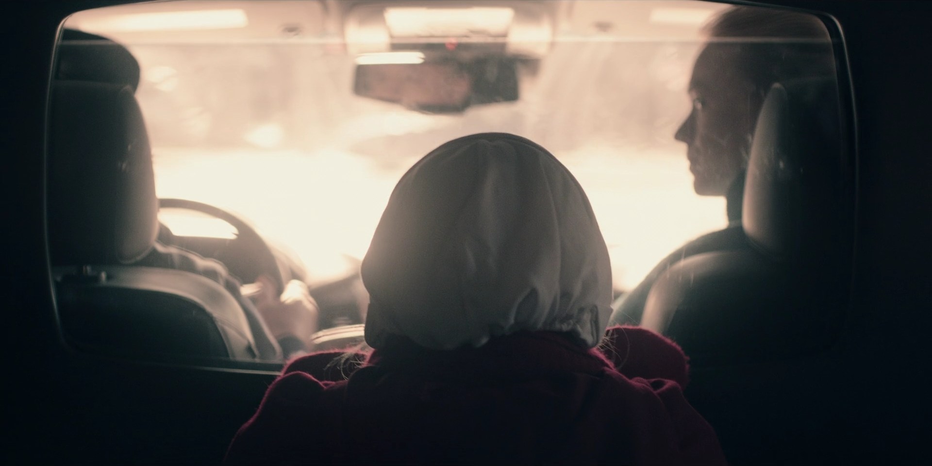 TheHandmaidsTale_1x10_Night_0339.jpg TheHandmaidsTale_1x10_Night_0339.jpg
