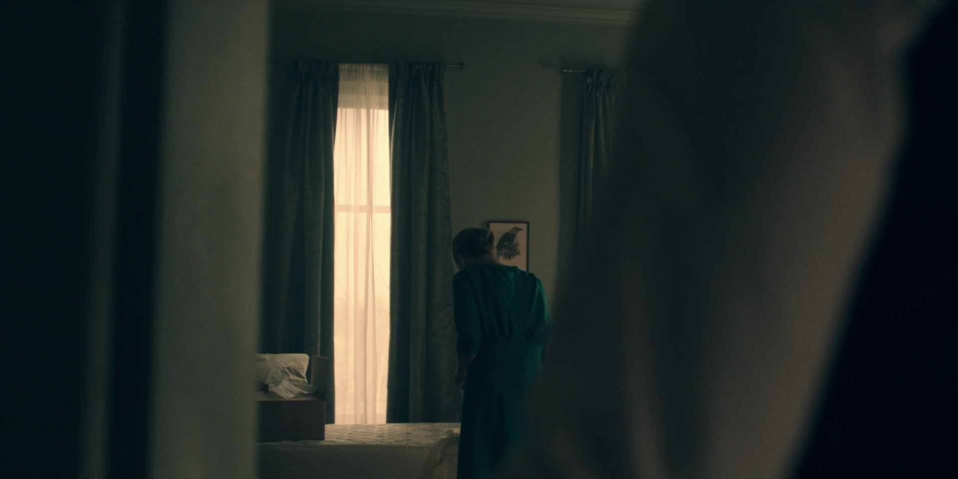 TheHandmaidsTale_1x10_Night_0345.jpg