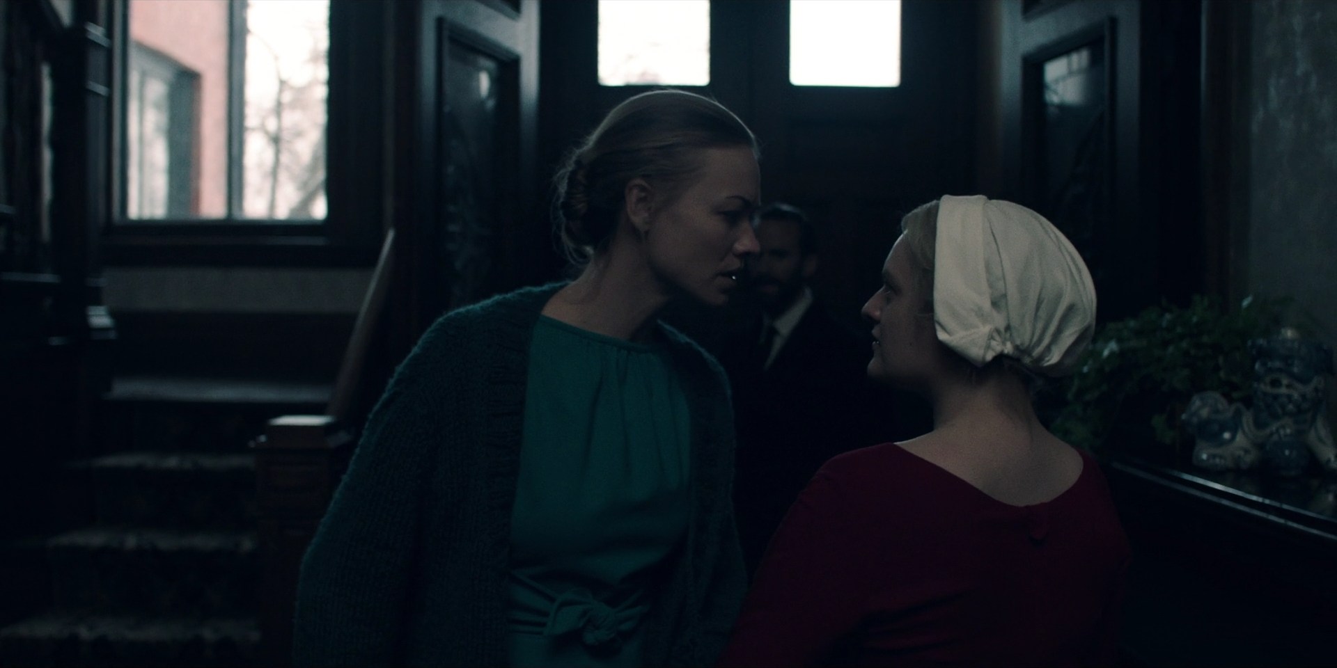 TheHandmaidsTale_1x10_Night_0438.jpg