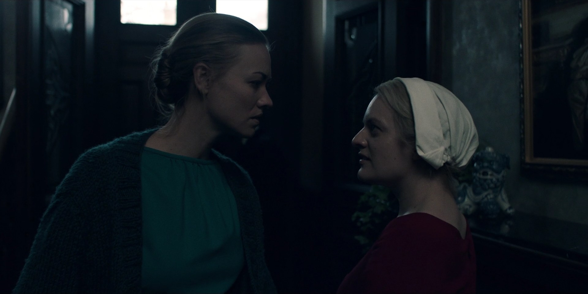TheHandmaidsTale_1x10_Night_0442.jpg