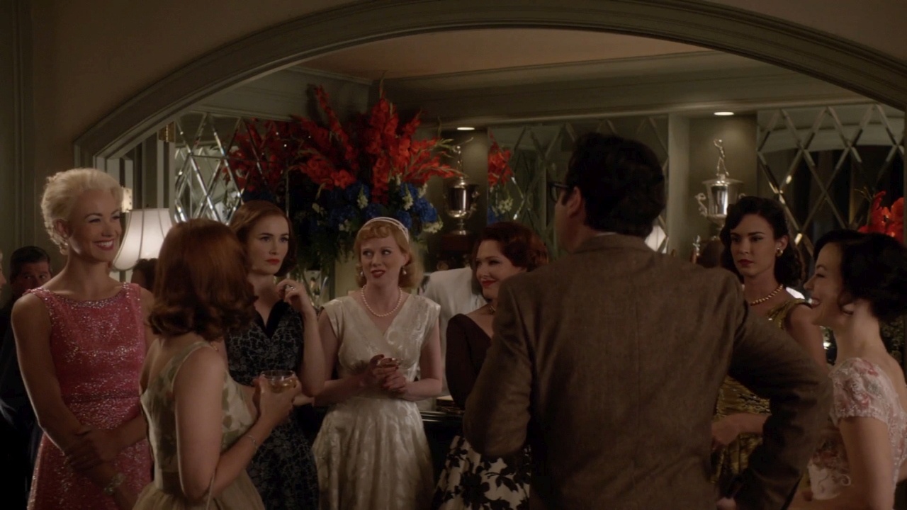 TheAstronautWivesClub_1x01_Launch_0088.jpg