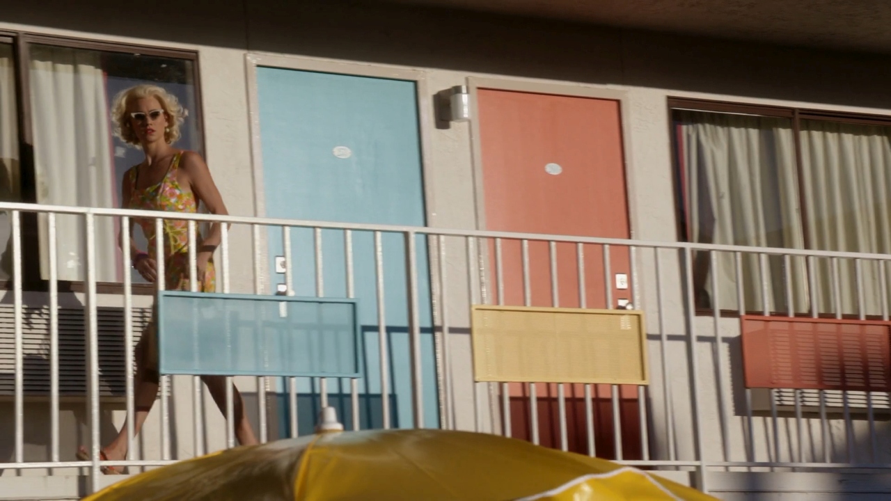 TheAstronautWivesClub_1x01_Launch_0234.jpg