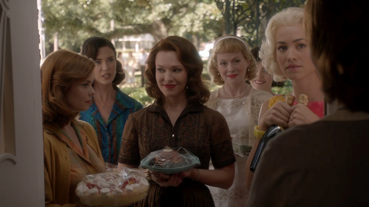 TheAstronautWivesClub_1x01_Launch_0337.jpg
