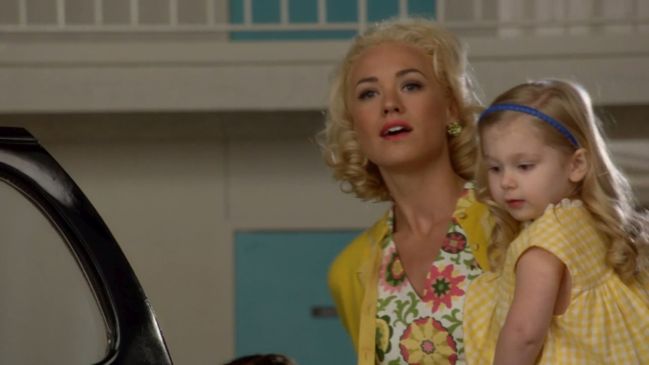 TheAstronautWivesClub_1x03_Retroattitude_0311.jpg