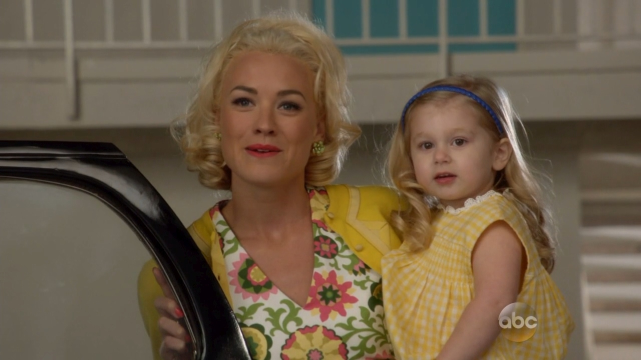 TheAstronautWivesClub_1x03_Retroattitude_0319.jpg