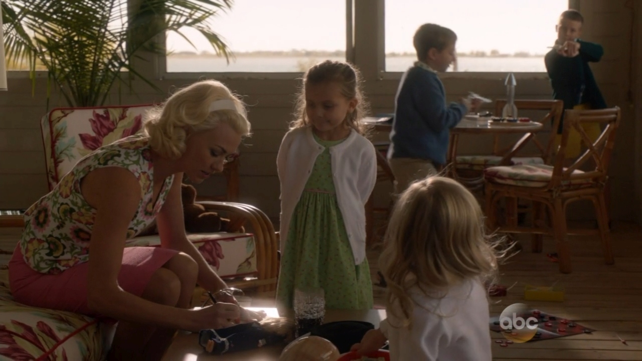 TheAstronautWivesClub_1x03_Retroattitude_0335.jpg