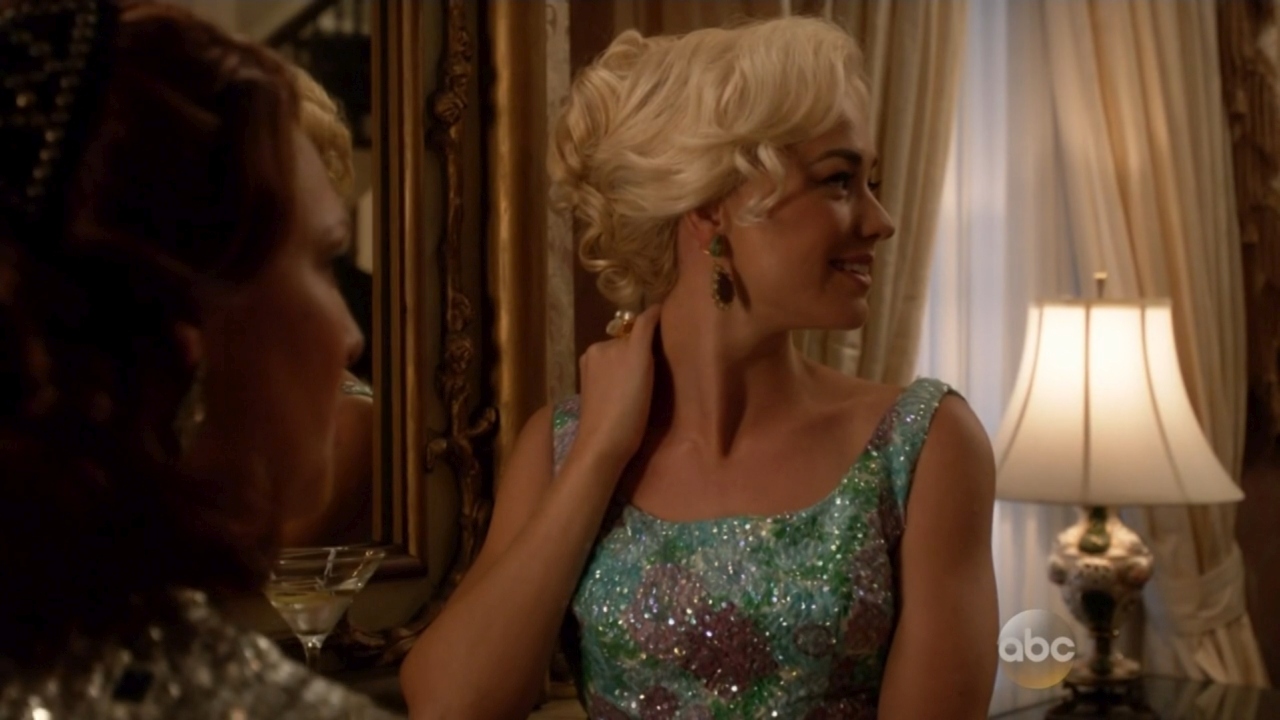 TheAstronautWivesClub_1x04_Liftoff_0128.jpg