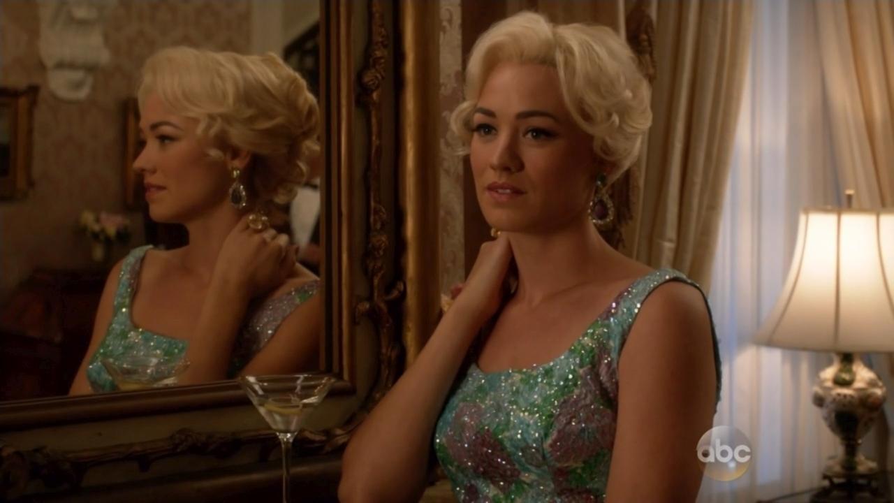 TheAstronautWivesClub_1x04_Liftoff_0133.jpg