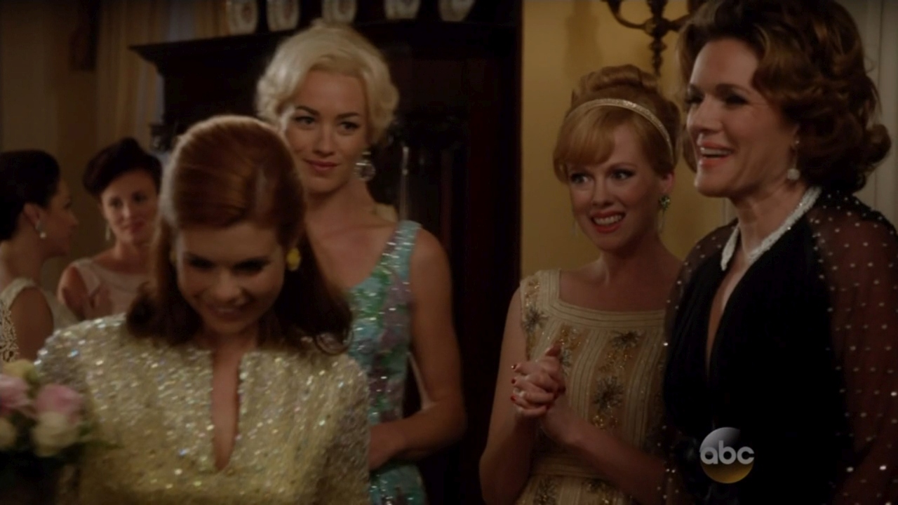 TheAstronautWivesClub_1x04_Liftoff_0169.jpg
