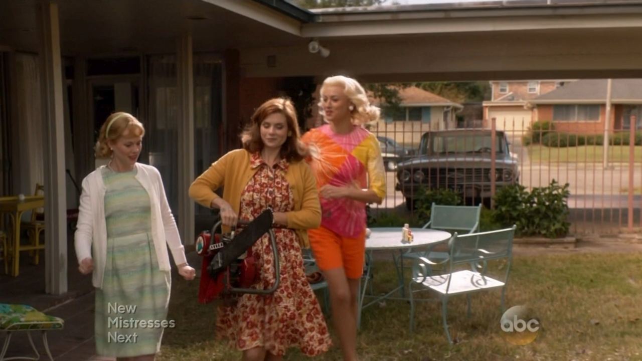 TheAstronautWivesClub_1x04_Liftoff_0233.jpg