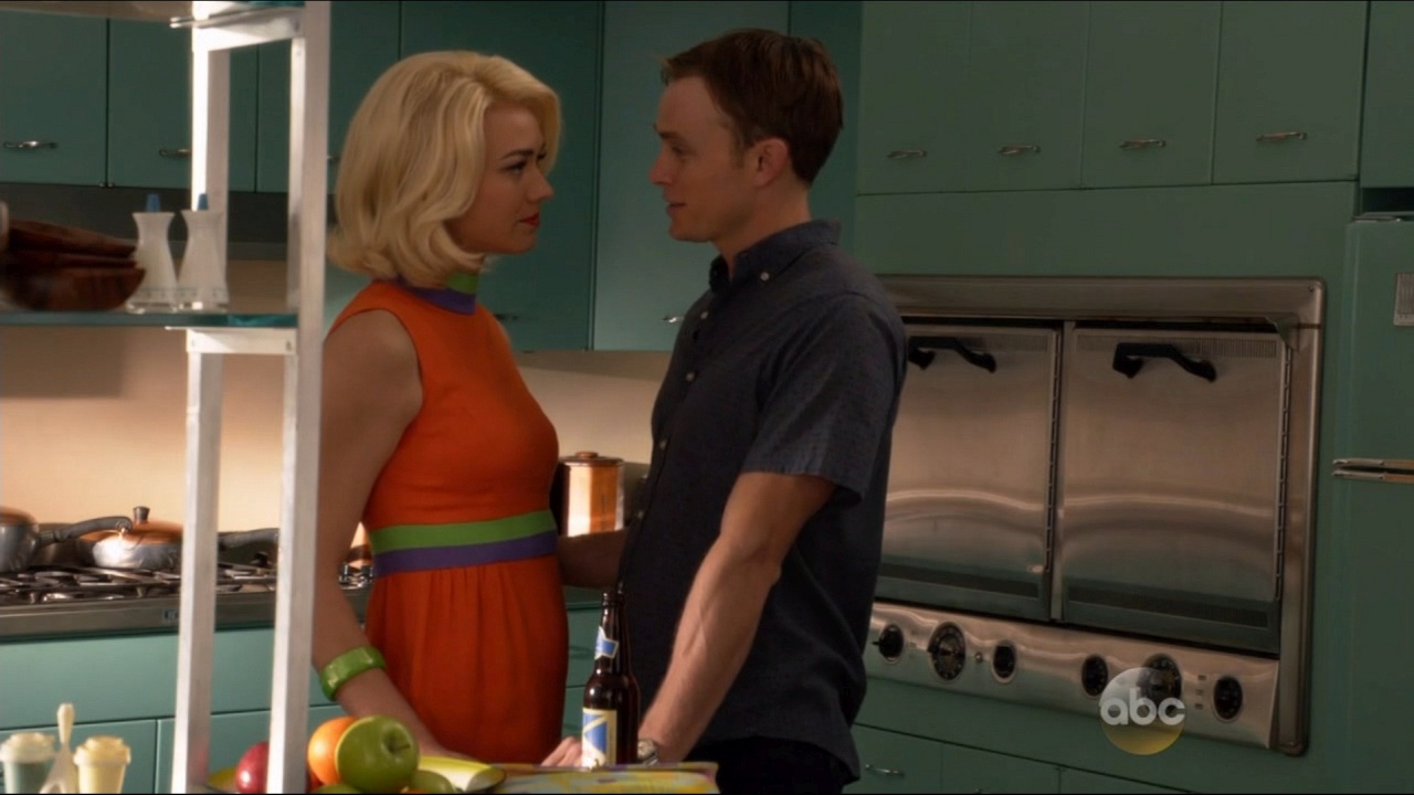 TAWC_1x06_IntheBlind_0108.jpg