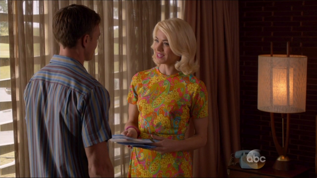 TAWC_1x06_IntheBlind_0260.jpg