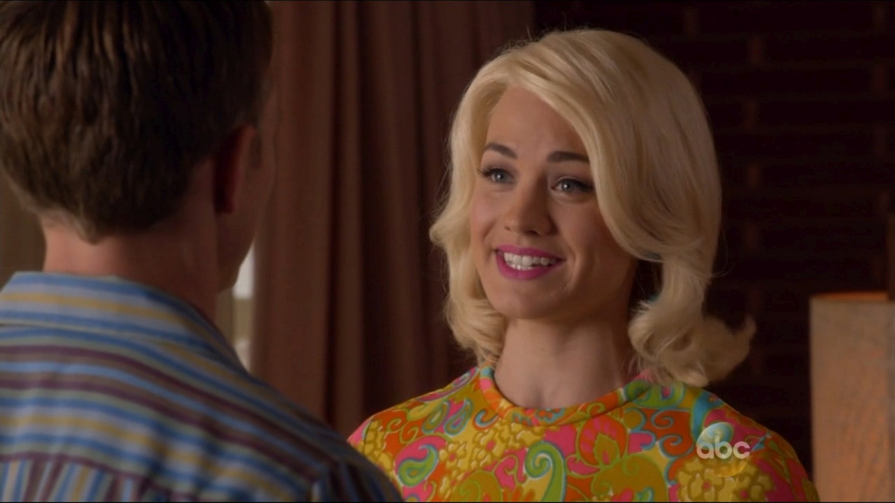 TAWC_1x06_IntheBlind_0280.jpg