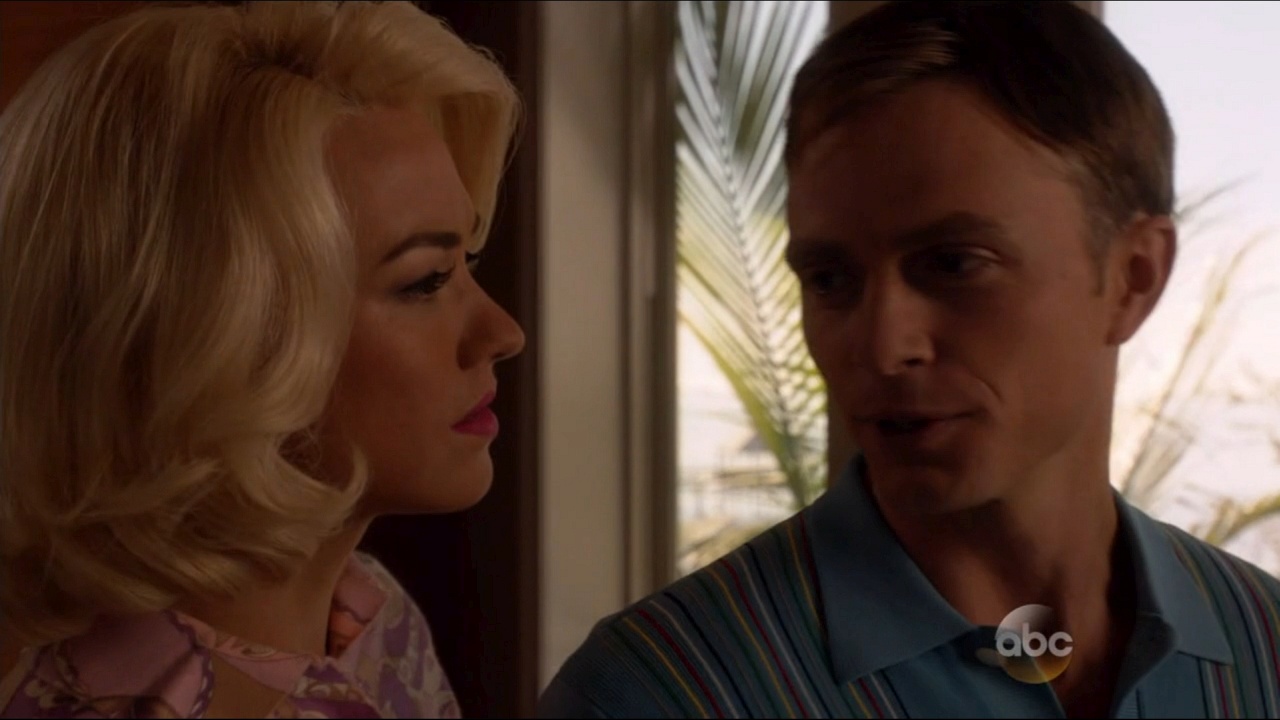TAWC_1x06_IntheBlind_0341.jpg
