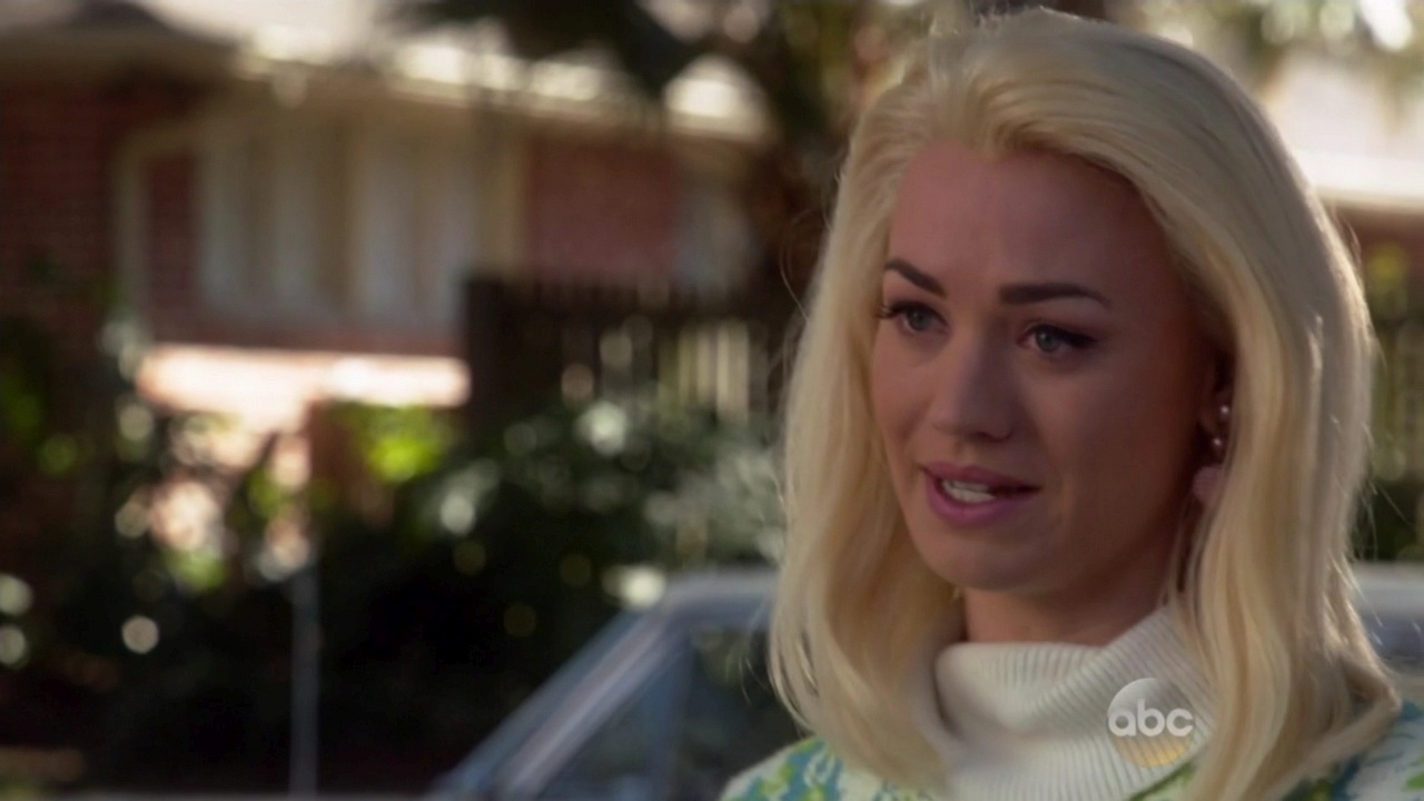 TAWC_1x09_TheDarkSide_0095.jpg