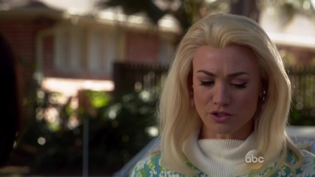 TAWC_1x09_TheDarkSide_0105.jpg
